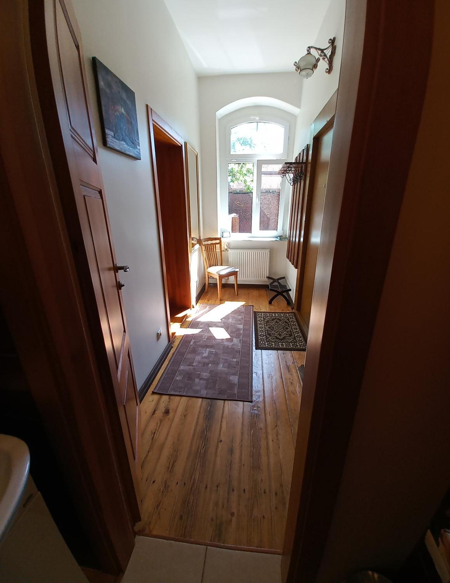 Apartment Under The Maple Κλαϊπέντα Εξωτερικό φωτογραφία
